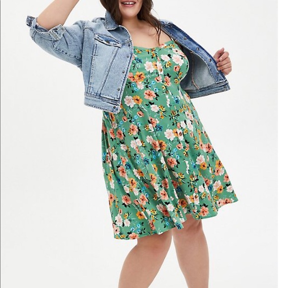 Torrid Floral Fit and Flare Dress - Picture 3 of 9
